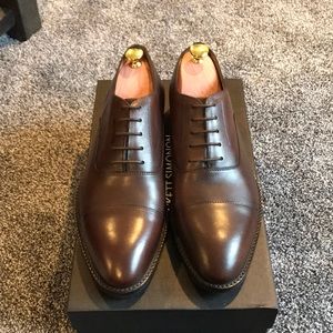 Men’s size 10 dress shoes